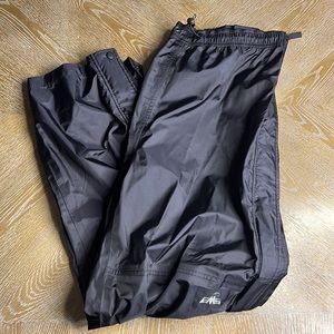 EASTERN MOUNTAIN SPORTS Men’s Black Side Removable Hiking Outdoor Pant M